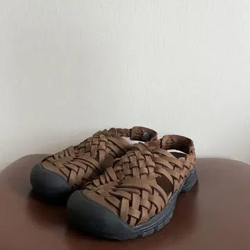 KEEN x HYKE ROSARITA II 24cm