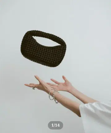 JISTORY WEAVE HANDLE BAG 블랙