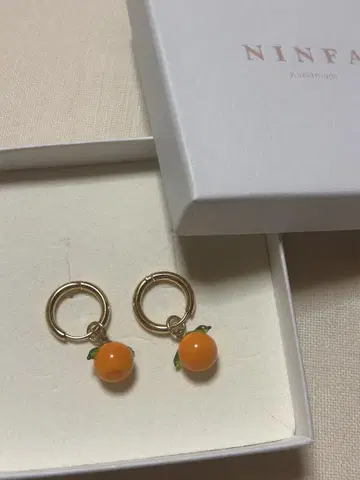 Ninfa Handmade 탠저린 후프 귀걸이