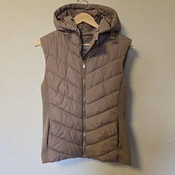ZARA 후드 부착 슬리브리스 다운 자켓 L 브라운