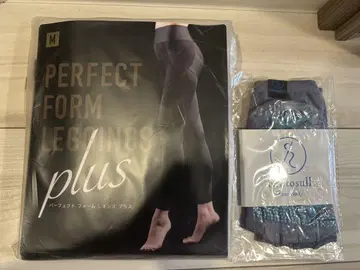 미사용 새상품 퍼펙트 폼 레깅스 플러스 M