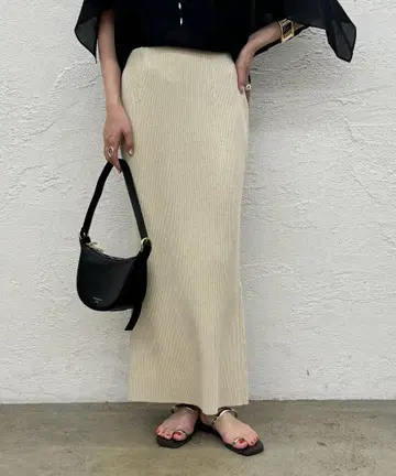 Loungedress 니트 세미 플레어 스커트 라이트 베이지