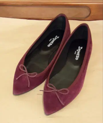Repetto 와인 레드 플랫슈즈