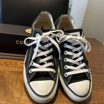Converse 블랙 로우컷 스니커즈