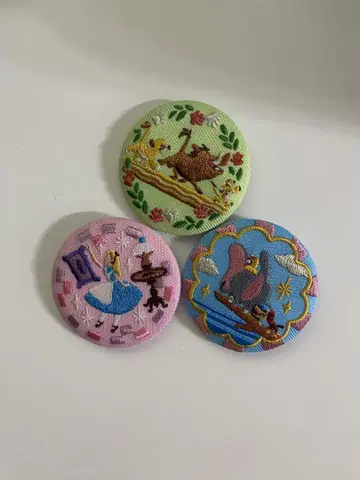애니메이션 캐릭터 자수 핀 배지 3개 세트