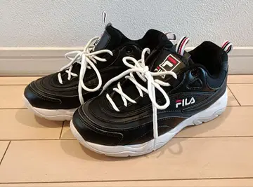 FILA 블랙 스니커즈