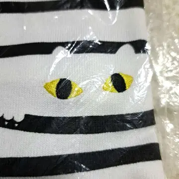 graniph 고양이 눈 자수 긴팔 T셔츠 M 사이즈 미사용품