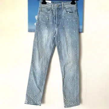 미사용 새상품 H&M 펄 장식 라이트 블루 데님 스키니