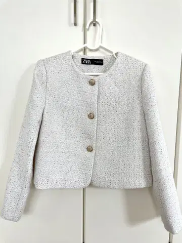 ZARA 트위드 자켓 화이트