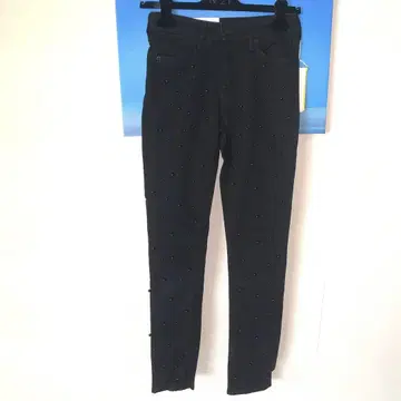 미사용 새상품 H&M 블랙 펄 스키니 팬츠 25