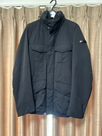 가격 인하 협상 가능 PEUTEREY 나일론 자켓