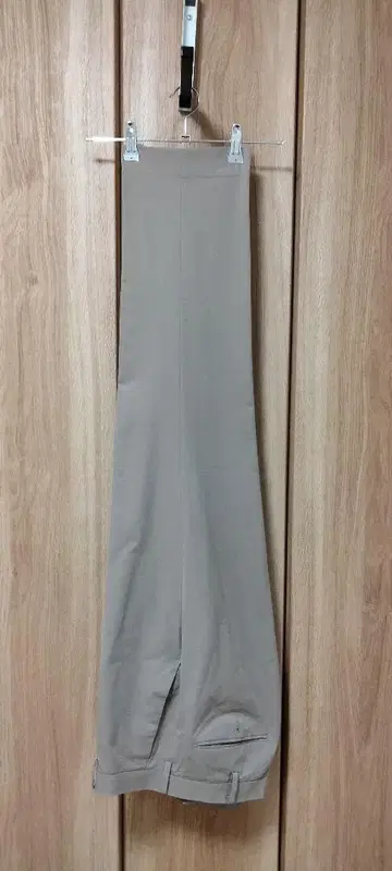 유니클로 감동 팬츠 라이트 허리 85cm 길이 76cm