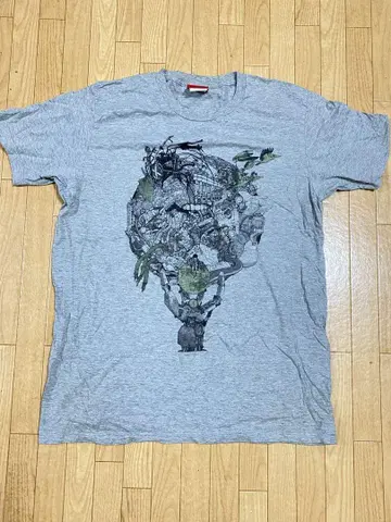 오토모 가츠히로 x 가와무라 야스스케 AKIRA Tee L 사이즈