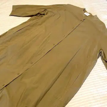 yuni 코튼 캐치 와셔 밴드 카라 원피스