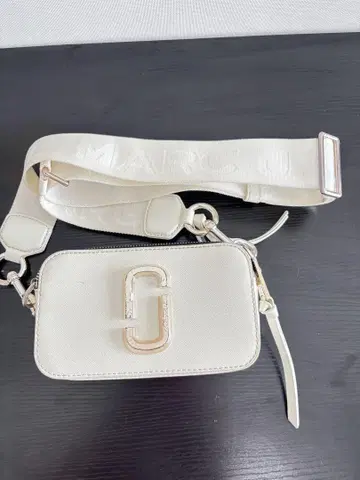 MARC JACOBS 숄더백 화이트 새상품급