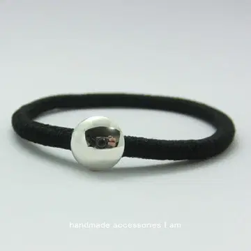 핸드메이드 심플 콘 블랙 머리끈 팔찌 실버925