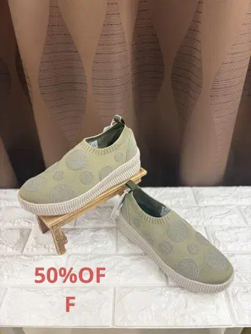 밴딩 밴딩 슬립온