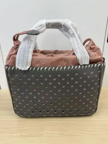 러셋 핸드백