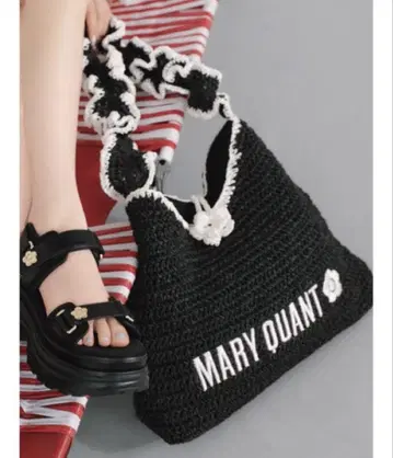[ LILY BROWN x MARY QUANT ] 페이퍼 라운드 프릴 백