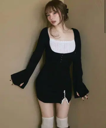andmary Poppy 레이스 미니 드레스