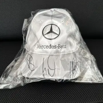 Mercedes-Benz 사인 포함 실버 캡