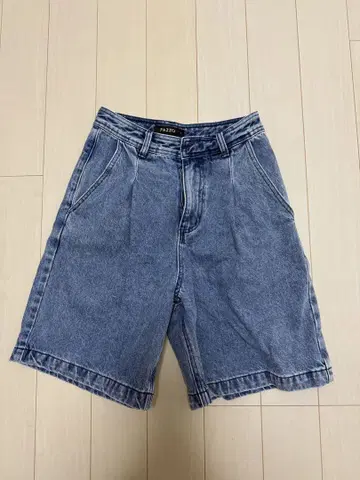 PAZZO 데님 숏팬츠 S 사이즈
