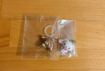 미사용 새상품 산리오 메지루시 액세서리 시로 우사 쿠로 우사 세트
