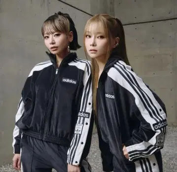 시게모리 사토미 adidas 셋업 M 사이즈
