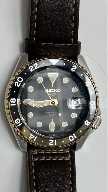 SEIKO 5 스포츠 GMT SBSC020 세이코5스포츠 새상품급 보증서