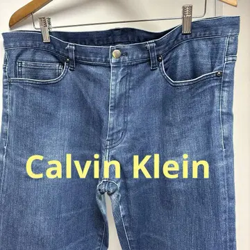 Calvin Klein 다크 블루 스트레이트 레그 데님 size 38