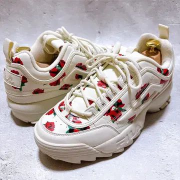 정가 15,400엔 FILA 디스럽터 2 x 베드윈 26cm
