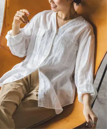 이번 시즌! noble 라미 시어 V 칼라 셔츠 화이트
