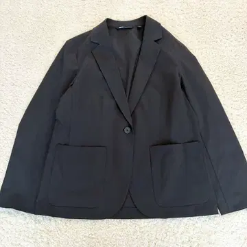 새상품급 UNIQLO x Theory 블랙 M 감동 자켓