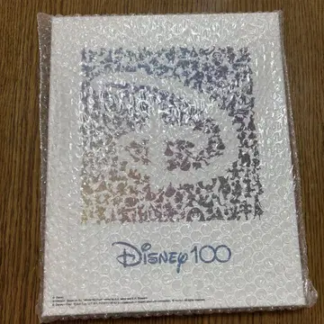 Disney 100 특별 아트 워크