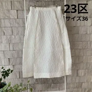 23구 스커트 배럴 라인 풍성한 실루엣 아이보리 화이트 36
