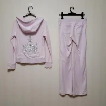 Rady 샹들리에 비쥬 벨로아 셋업 라이트 핑크 퍼플 M