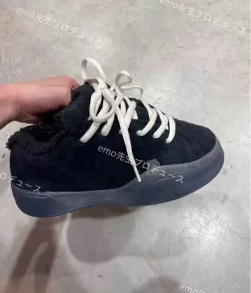 ERL SUEDE VAMPS SKATE SNEAKER 블랙 27CM