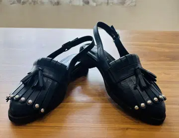 새상품 디노스 DAMA 컬렉션 네이비 프린지 샌들