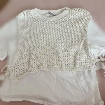 ZARA T셔츠 화이트