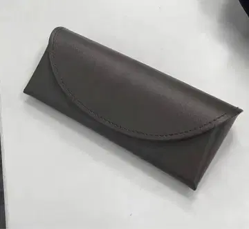 안경 케이스