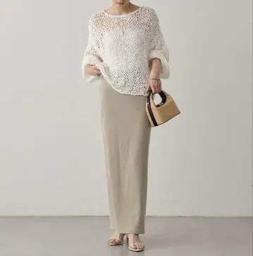 [ 새상품 ] LOUNGEDRESS 펜슬컷 스커트