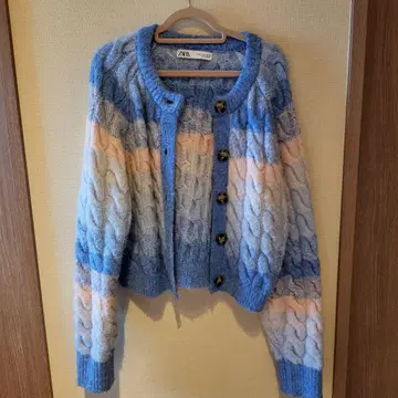 ZARA 케이블 니트 가디건 S 사이즈