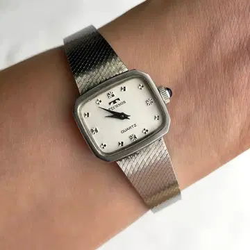 TECHNOS 손목시계