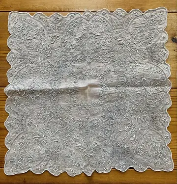 산터우 자수 손수건