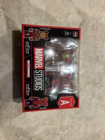 MARVEL 큐브릭/베어브릭 아이언맨 스파이더맨