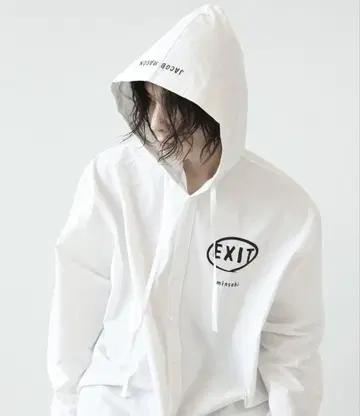 민서비 EXIT 로고 후드 부착 셔츠 JACOB MASON