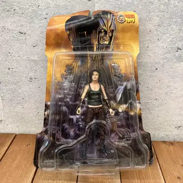 영화 리딕 시리즈 캐릭터 키이라 재현 액션 피규어