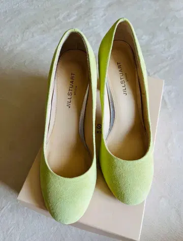 JILL STUART 라임 그린 펌프스 [ 새상품 ]