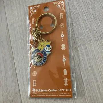 포켓몬 센터 삿포로 한정 로고 키링