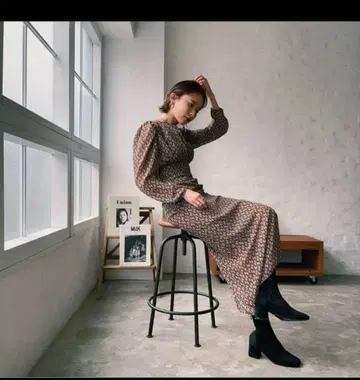 꽃무늬 백 오픈 크누스 스머프 Link 리터치 패턴 레이디 원피스